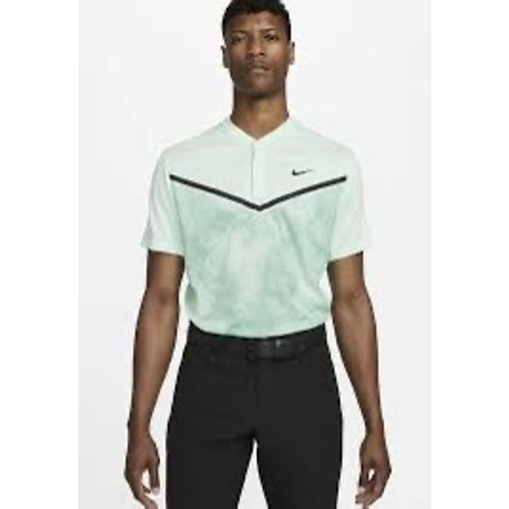 Nike Tiger Woods ADV Chevron Blade Polo, Size Large